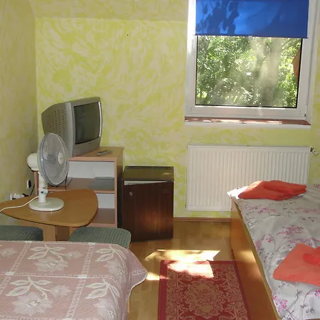 Tiszacsegei Halaszcsarda Es Panzio Tiszacsege